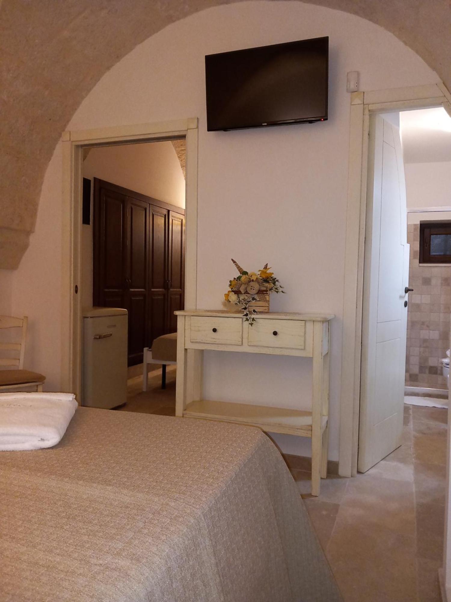Antica Via Roma B&B E Relax Монталбано Стая снимка